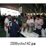 2006ychu142.jpg[300�~225]